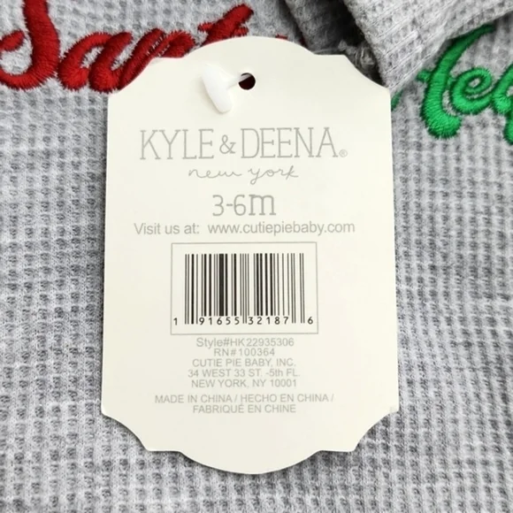 Kyle & Deena New York Baby 3 Piece Set: Two Onesies  & One Beanie, Size 3-6M - Picture 8 of 8